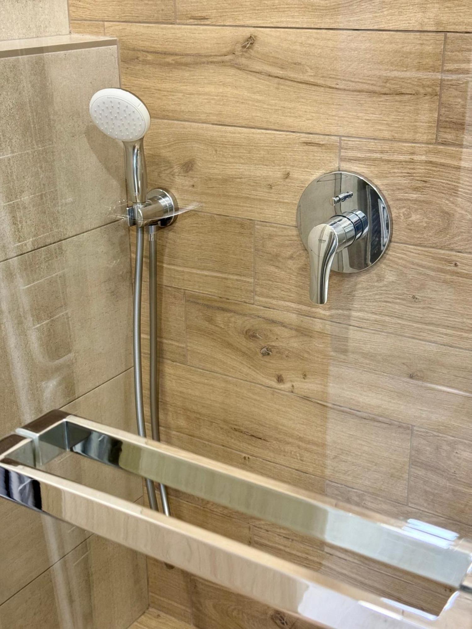 Parkview Luxury In City Center 8 Veliko Tŭrnovo Eksteriør bilde