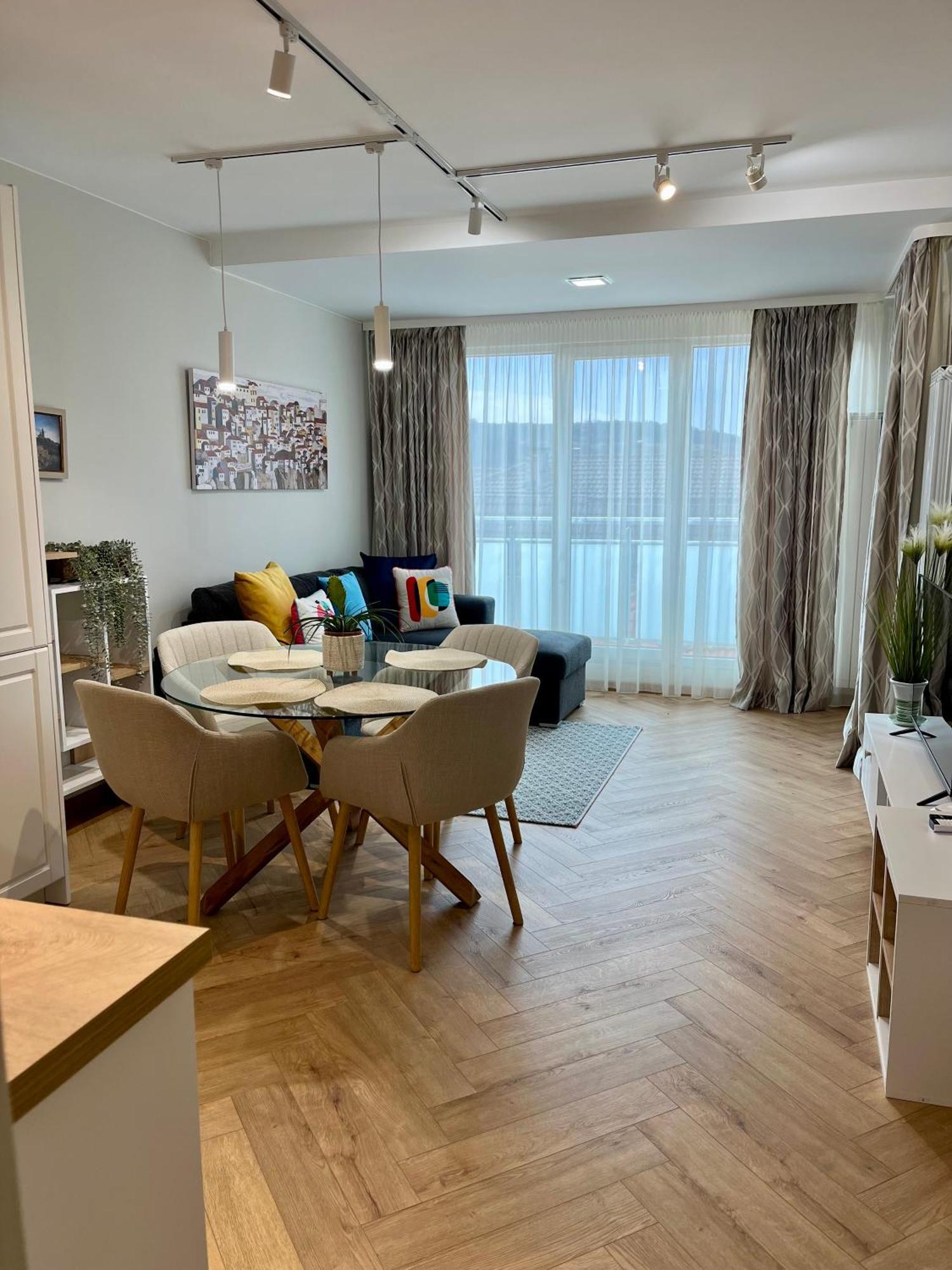 Parkview Luxury In City Center 8 Veliko Tŭrnovo Eksteriør bilde