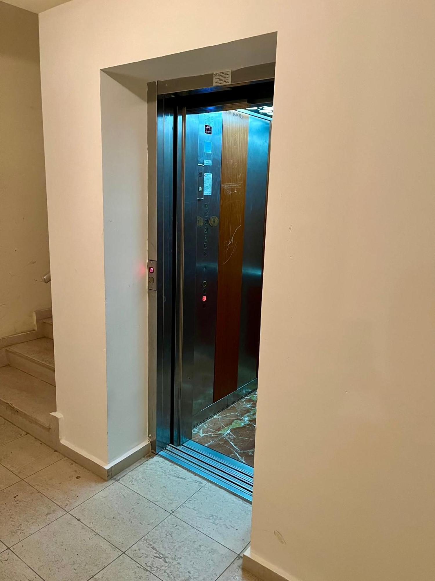 Parkview Luxury In City Center 8 Veliko Tŭrnovo Eksteriør bilde